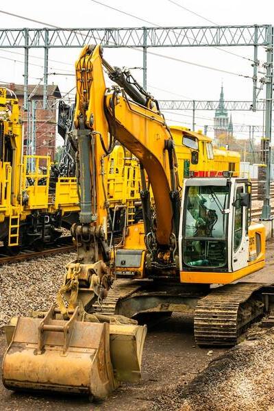 Steuergeräte für Baumaschinen